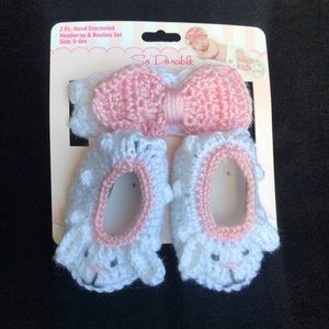 Bunny rabbit crochet Headwrap & Booties